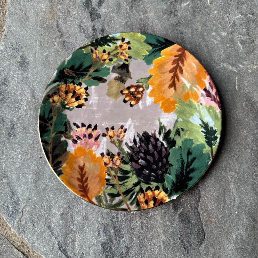 New🌟Anthropologie-Henrietta desert plates